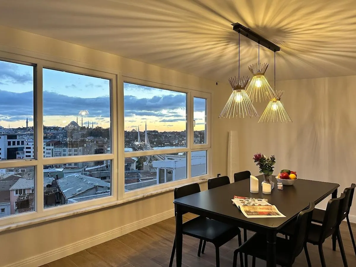 アパート イスタンブールStunning Seaview 2Br Near Metro - Ym5アパートメント