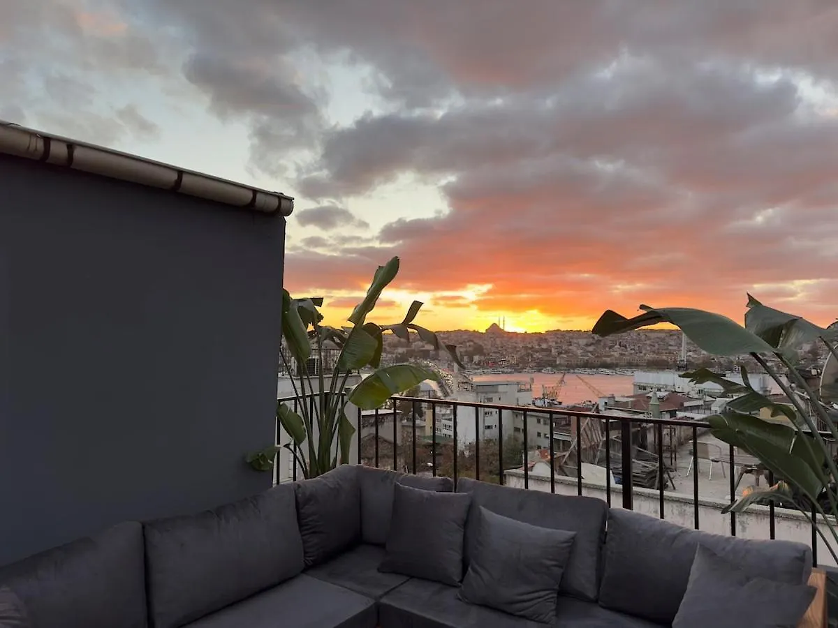 イスタンブールStunning Seaview 2Br Near Metro - Ym5アパートメント イスタンブール